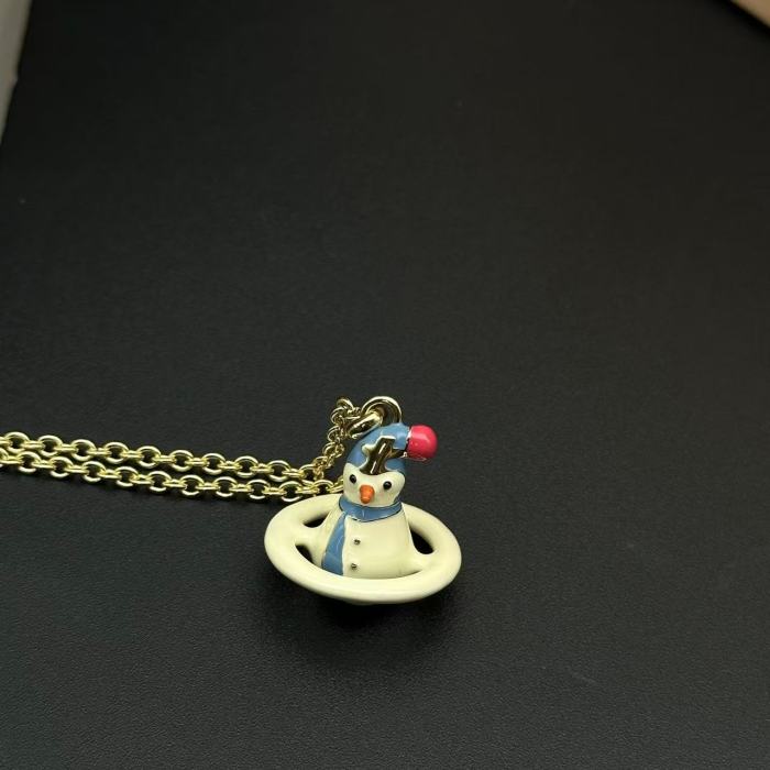 Snowman necklace