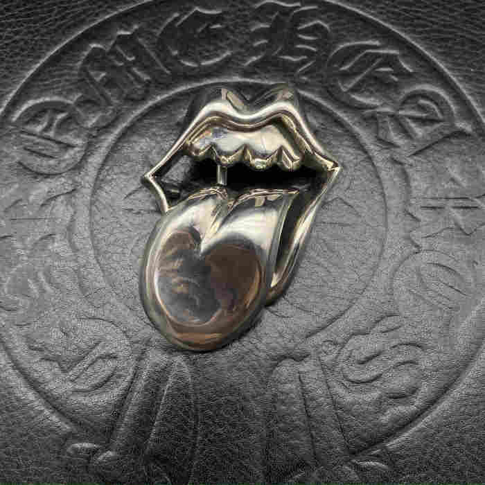 Big tongue belt buckle