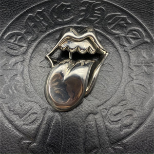 Big tongue belt buckle