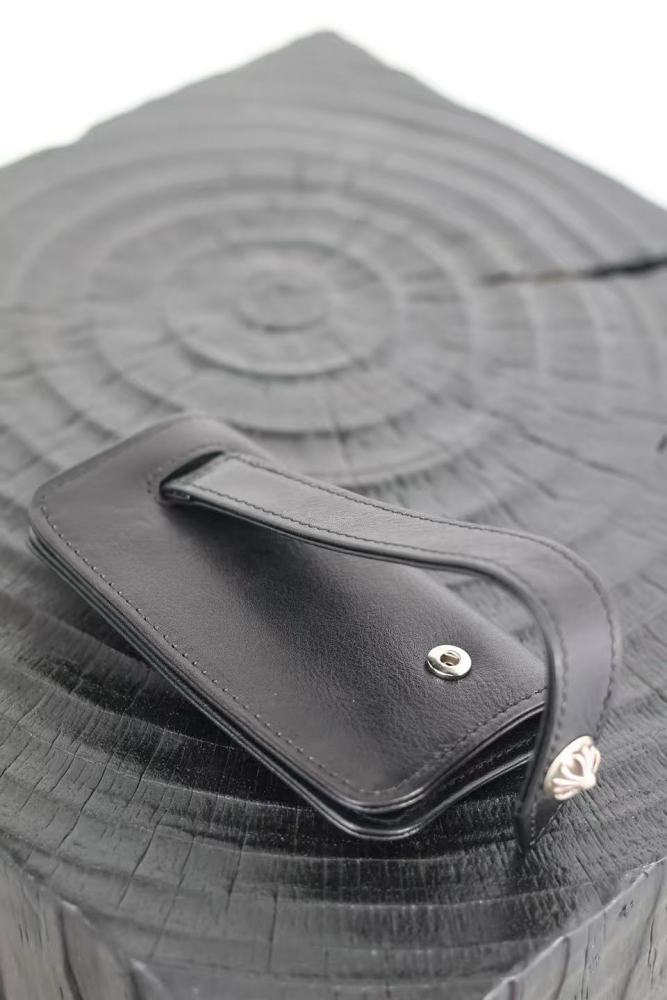 Cross Silver Chain Key Bag