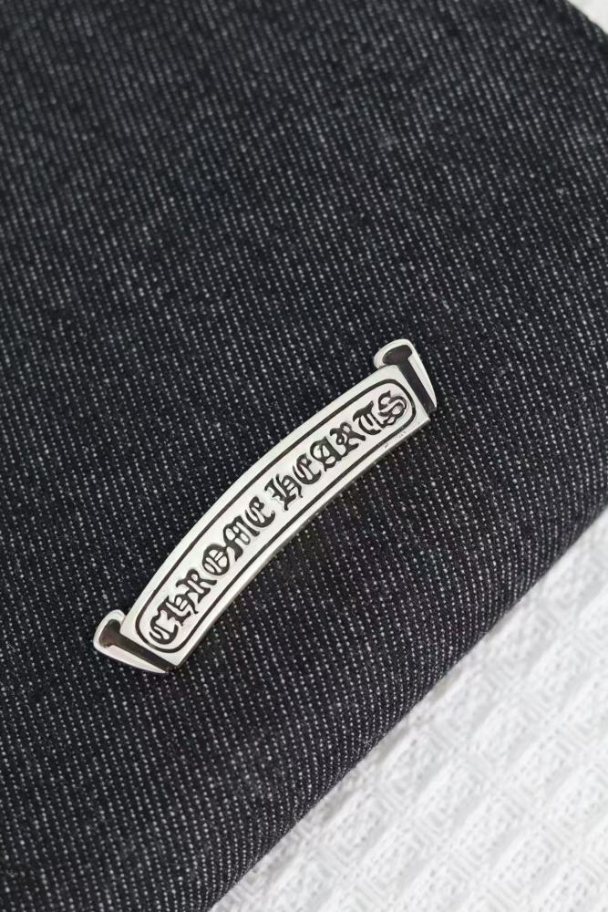 Cloth silver buckle cross tote bag