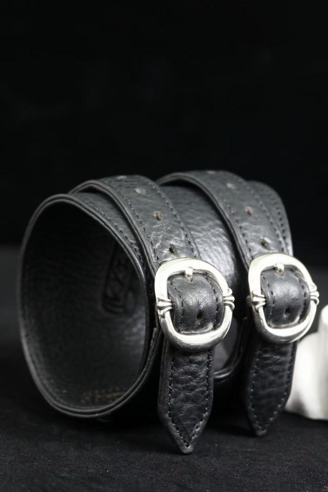 Double buckle wristband