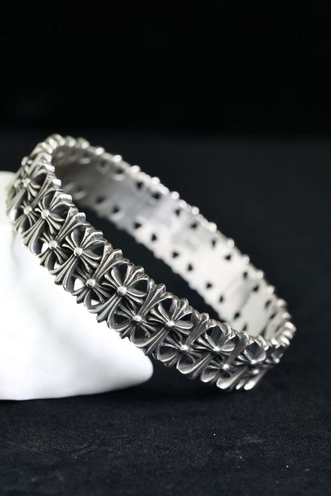 Full cross wristband