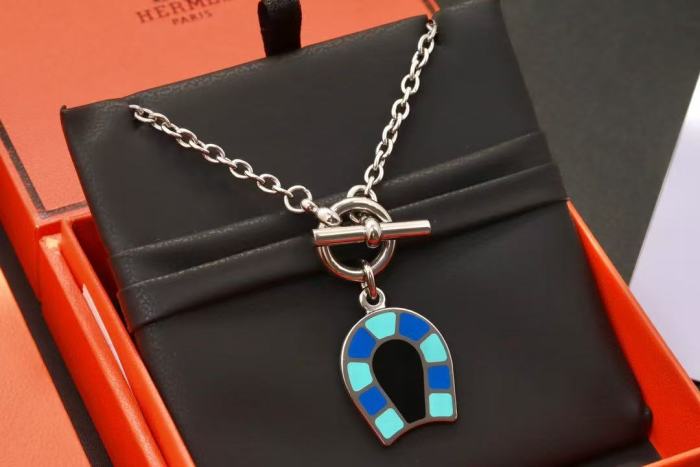 Enamel horseshoe necklace