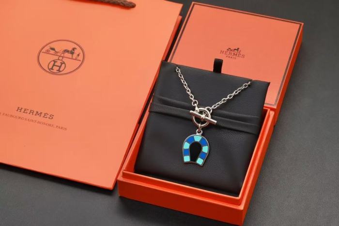 Enamel horseshoe necklace