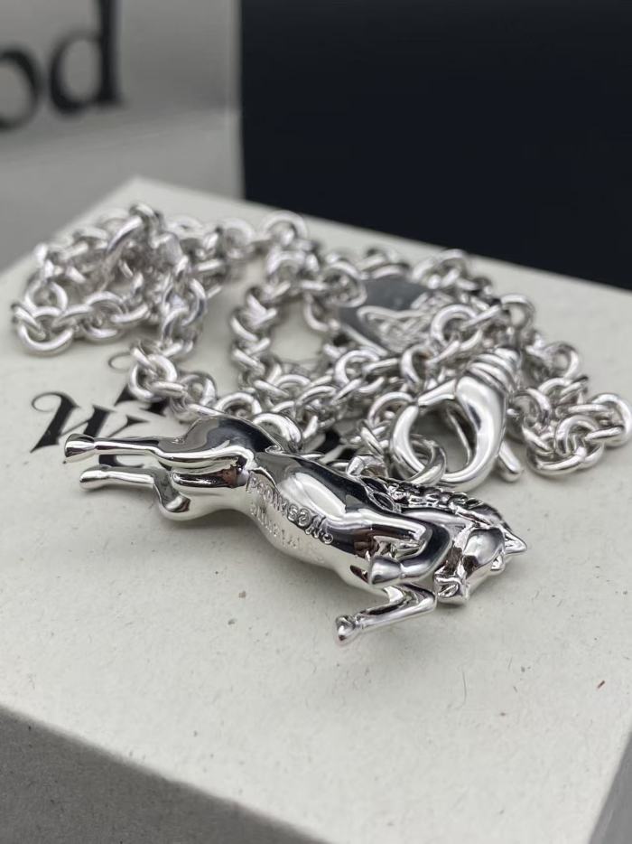 Pony necklace