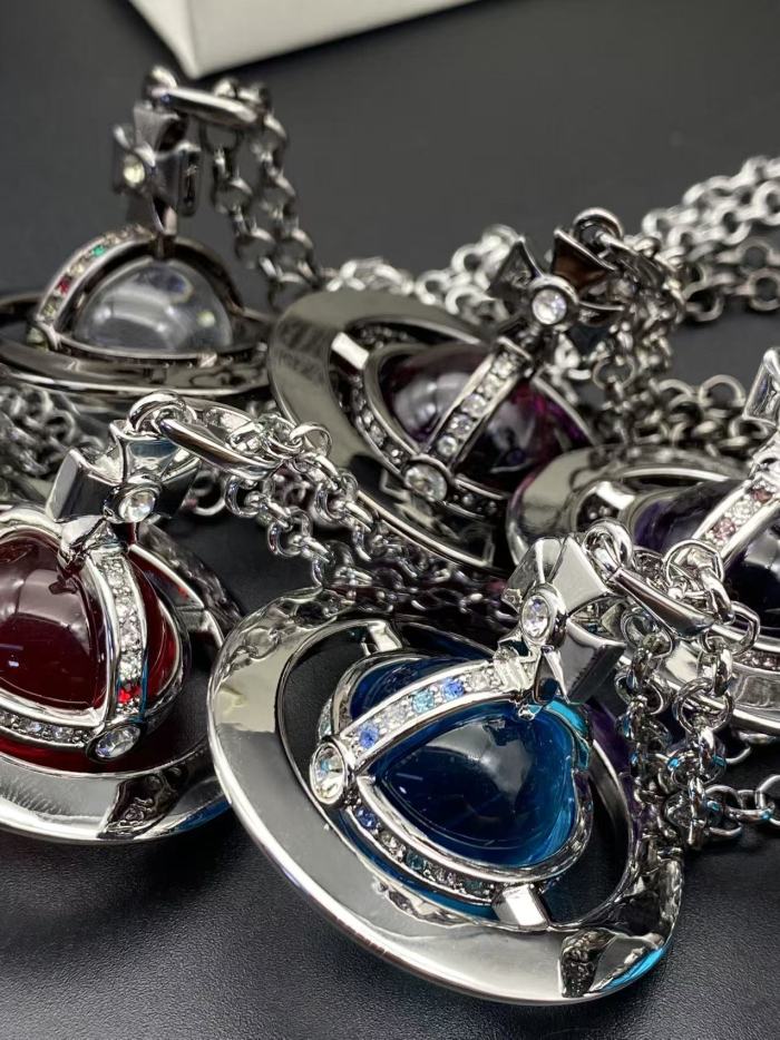 Large Pilot Necklace