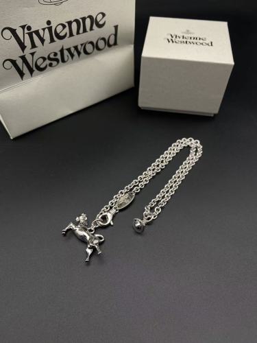 Pony necklace