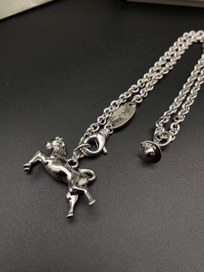 Pony necklace