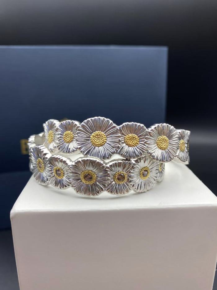 Daisy Bracelet