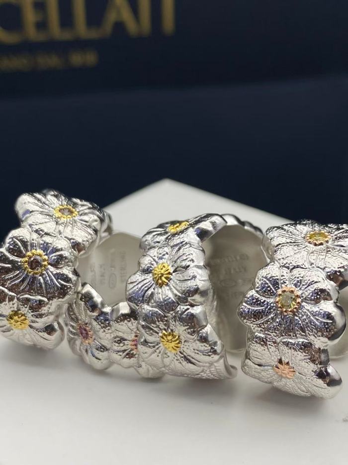 Gardenia Open Ring