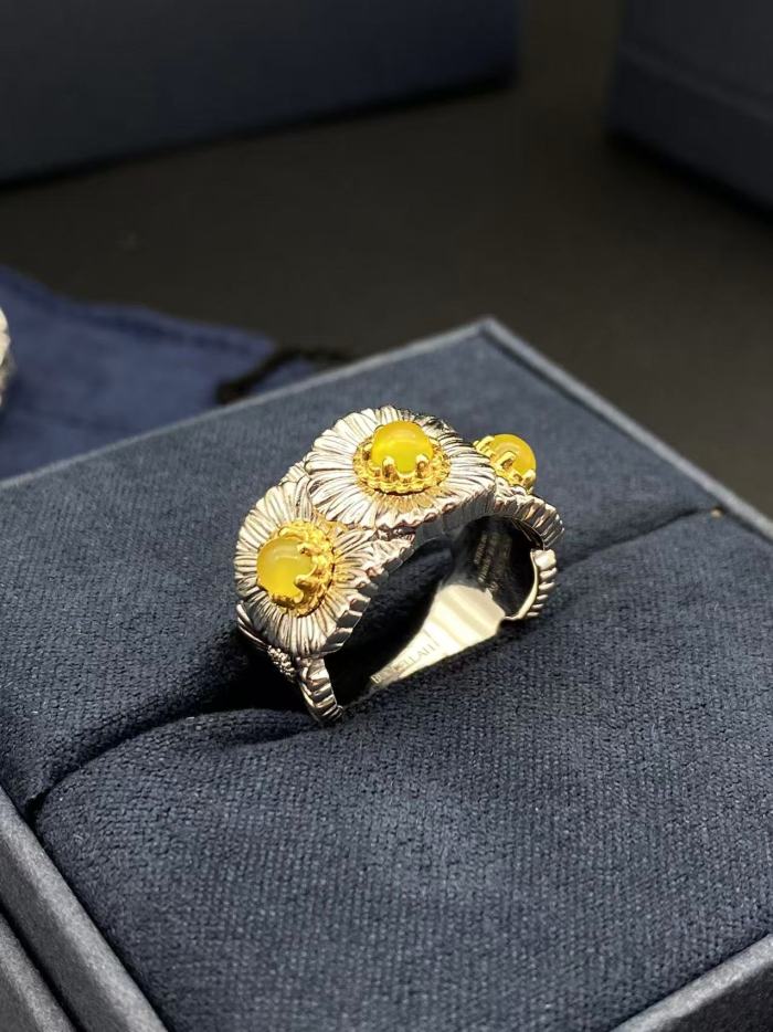 Daisy agate stone ring