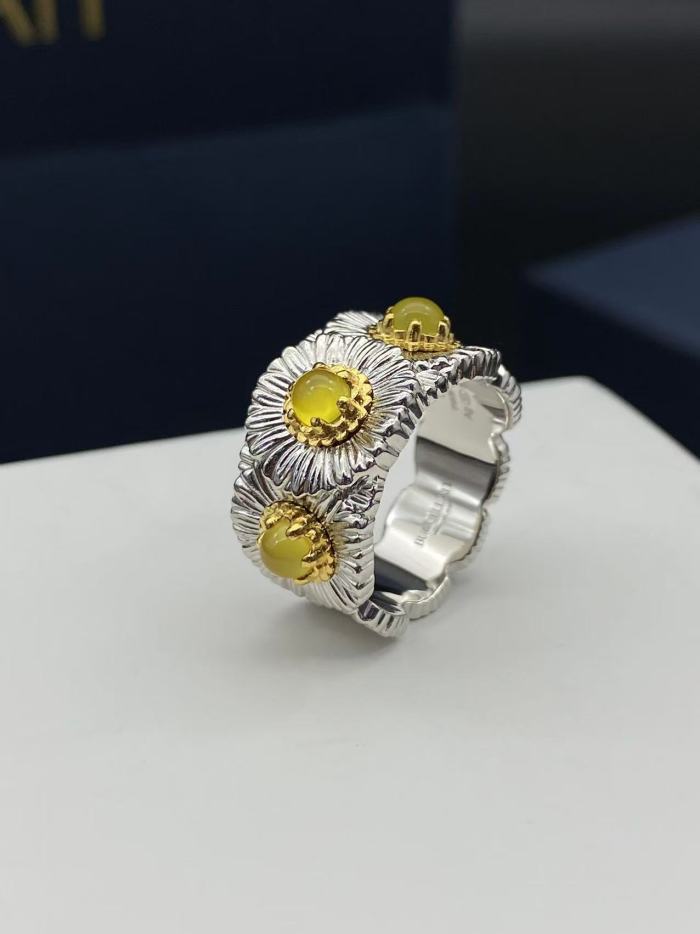 Daisy agate stone ring