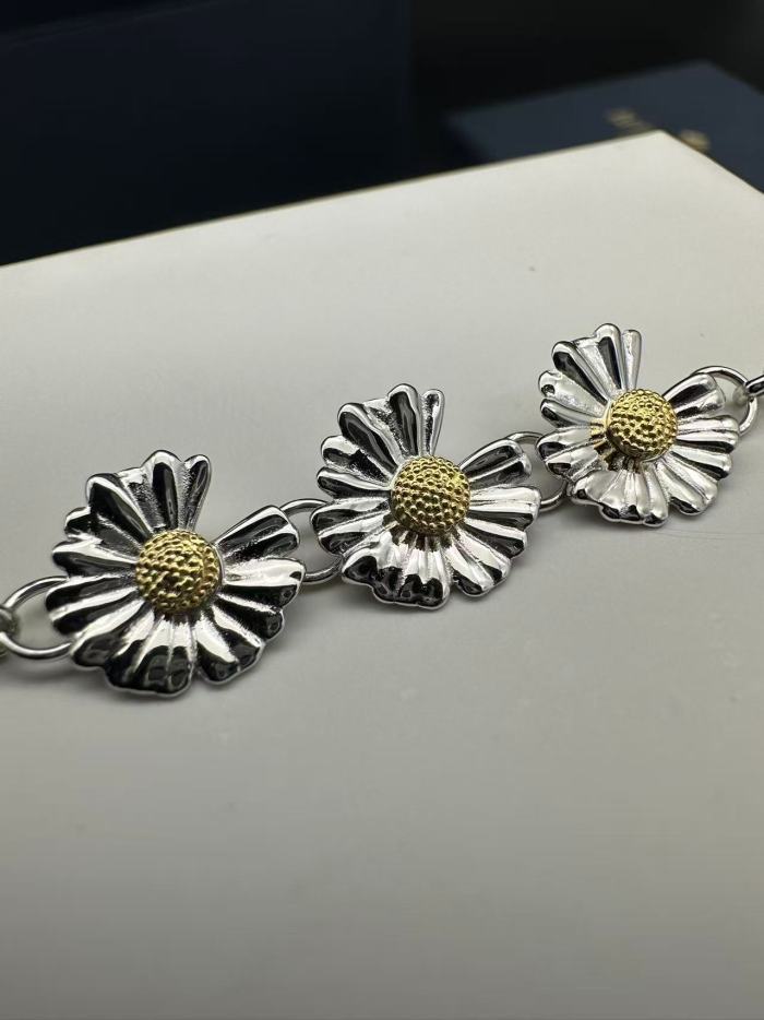 Daisy Bracelet
