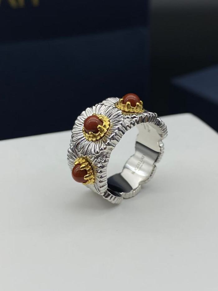 Daisy agate stone ring