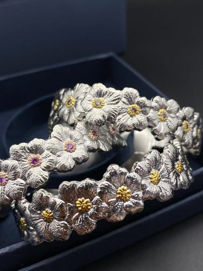 Gardenia Bracelet