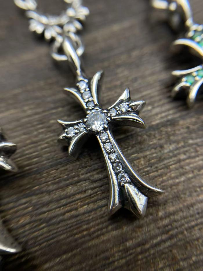 Diamond Cross Integrated Chain
