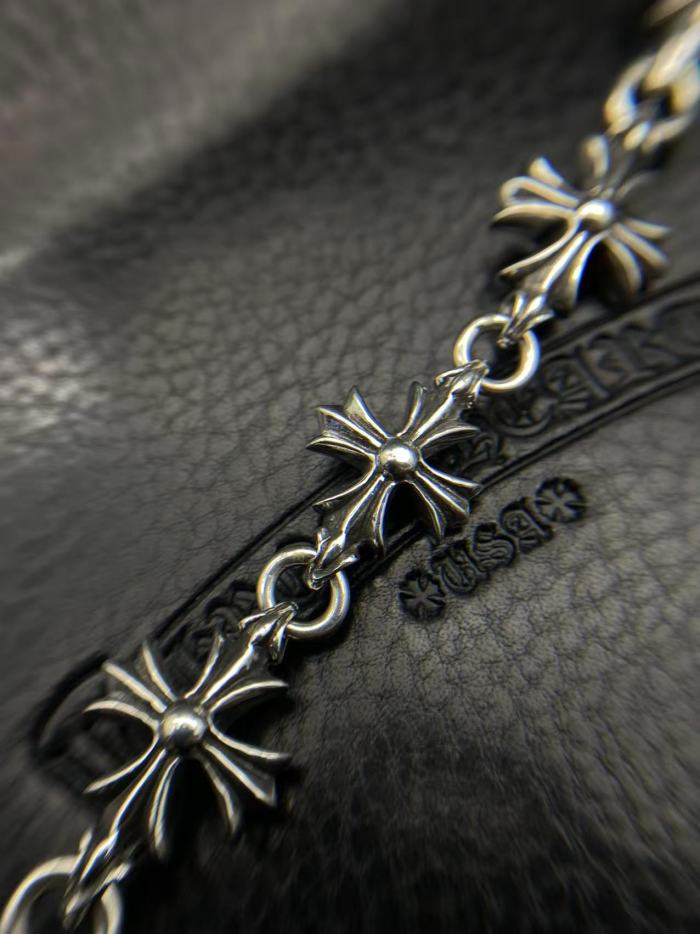 Nine section cross flower bracelet