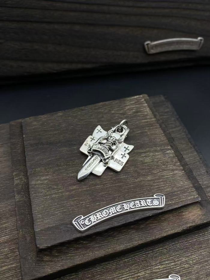 Three in one pendant