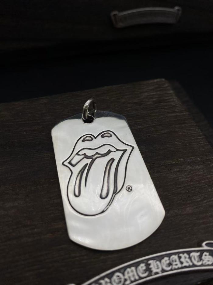 Military pendant