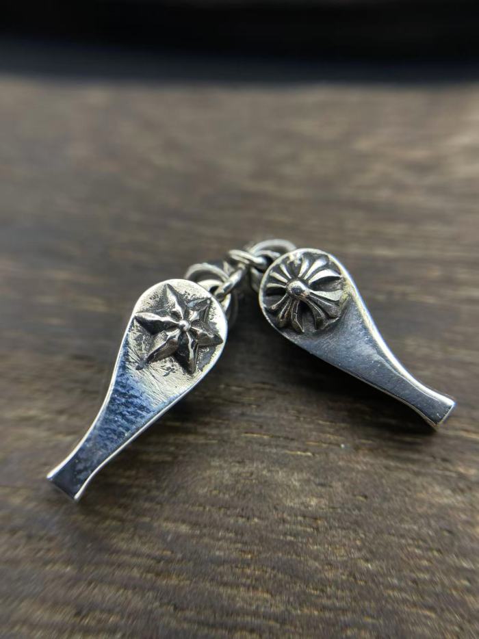 Small whistle pendant