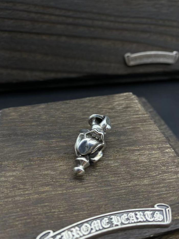 Rotating tongue pendant