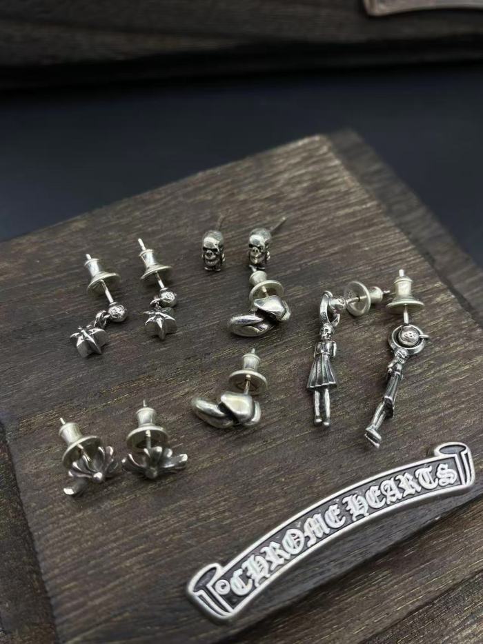 Five types of earrings