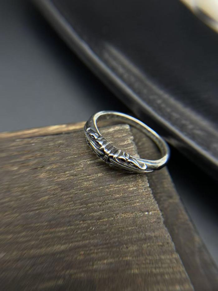 Narrow KT ring