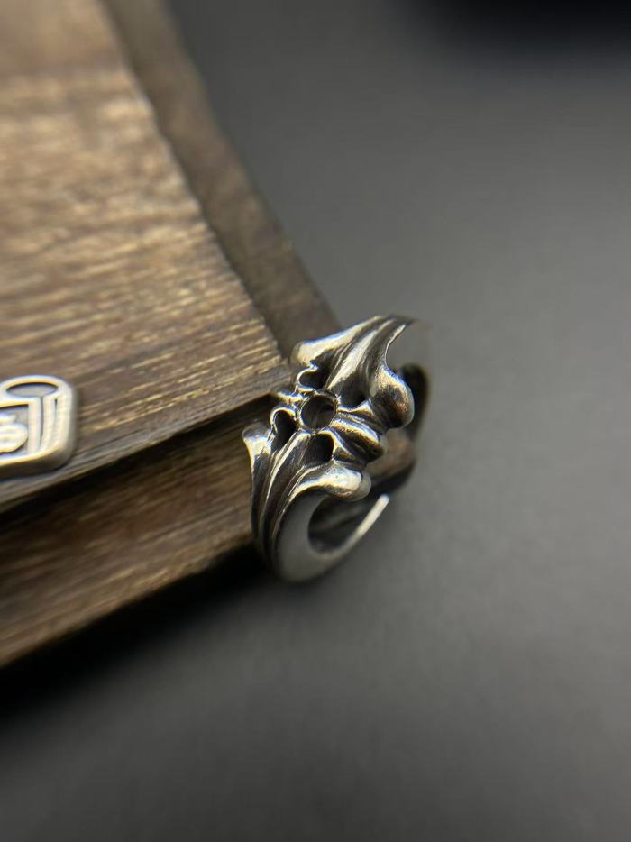 SKT ring
