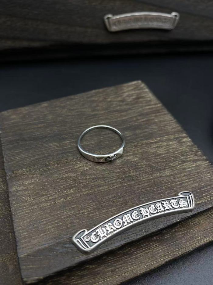 Cross flower ring