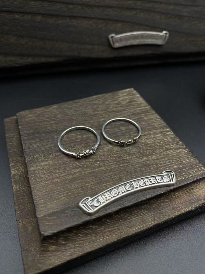Cross shaped small ring