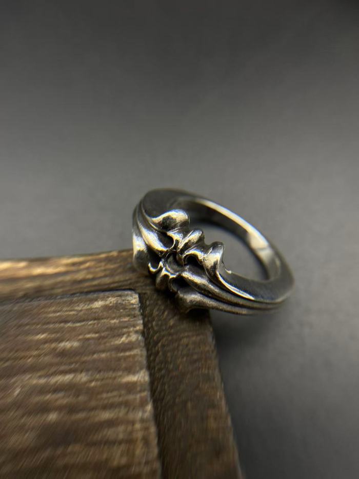 SKT ring