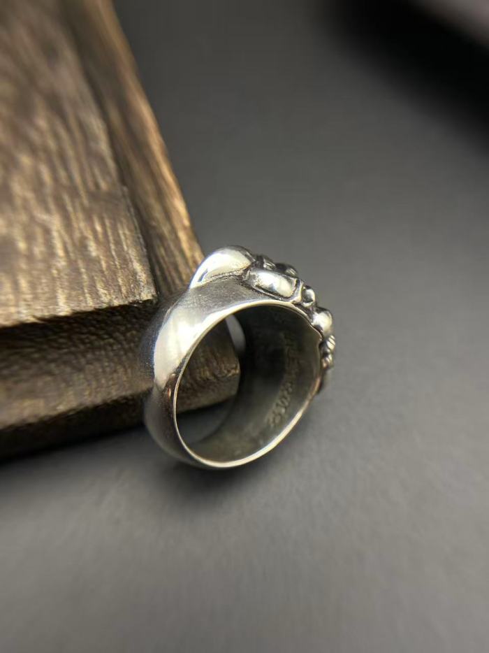 Eagle Claw Ring