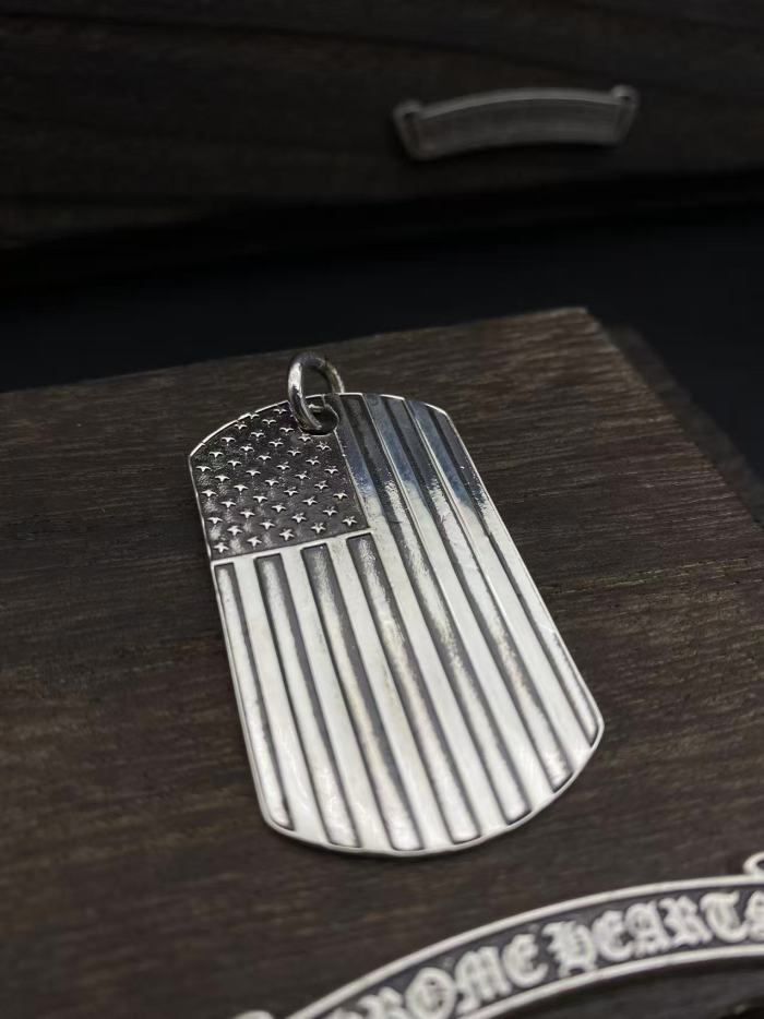 Military pendant