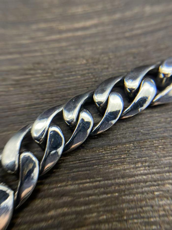 Double cross insert bracelet