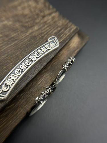 Cross shaped small ring