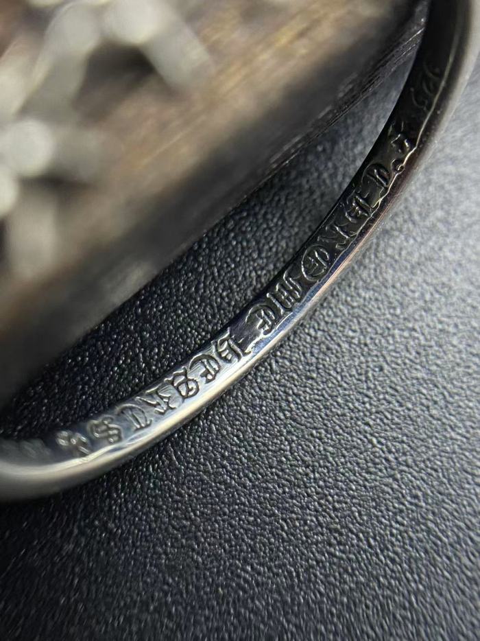 Cross shaped small ring