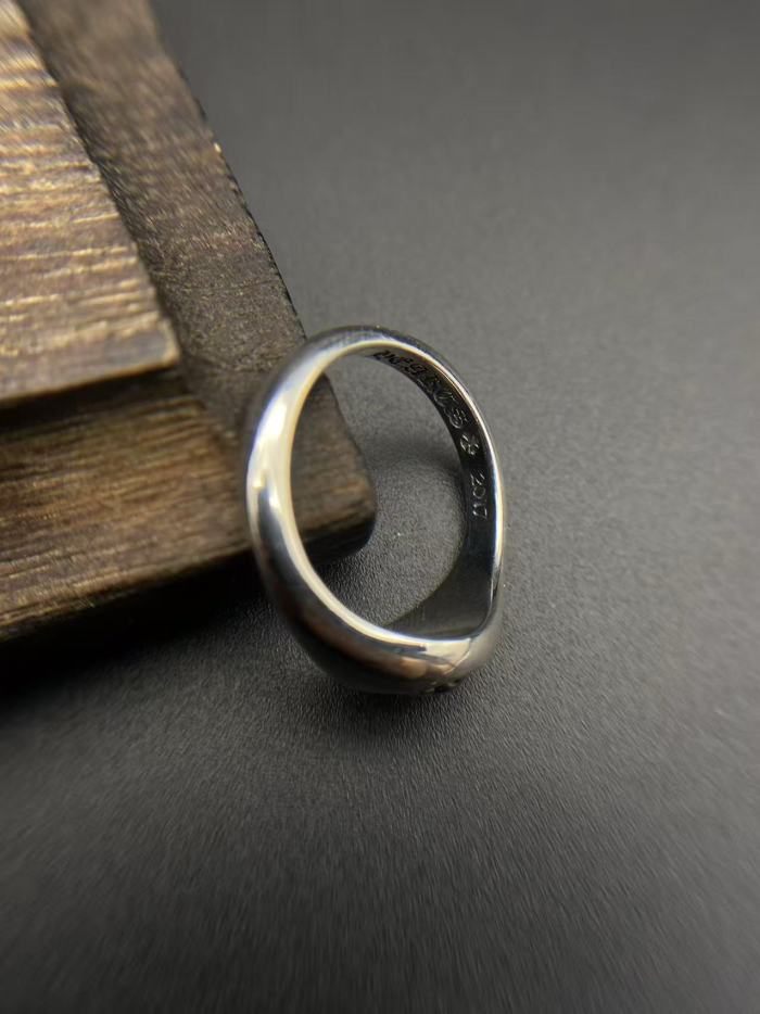 Three cross seal rings